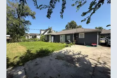 2330 Rusk Street, Beaumont, TX 77702 - Photo 12