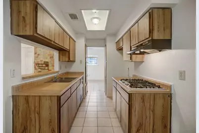 12718 Panay Drive, Houston, TX 77048 - Photo 6