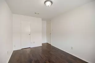 12718 Panay Dr, Houston, TX 77048 - Photo 12