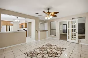 8807 Lakeside Forest Dr, Houston, TX 77088 - Photo 8