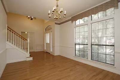 13618 Shadow Falls Ct, Houston, TX 77059 - Photo 10