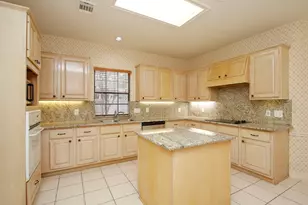 13618 Shadow Falls Ct, Houston, TX 77059 - Photo 18