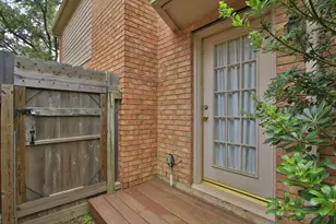 13618 Shadow Falls Ct, Houston, TX 77059 - Photo 46