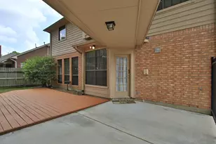 13618 Shadow Falls Ct, Houston, TX 77059 - Photo 40