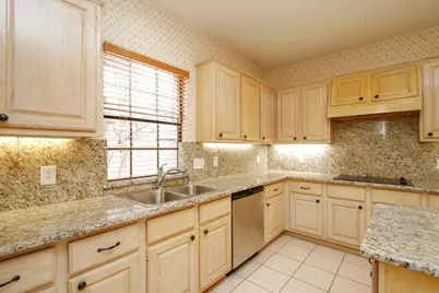 13618 Shadow Falls Ct, Houston, TX 77059 - Photo 20