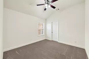 15407 Jewel Lake Ln, Houston, TX 77044 - Photo 34