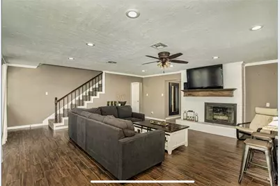 826 Stone Mountain Drive, Conroe, TX 77302 - Photo 6