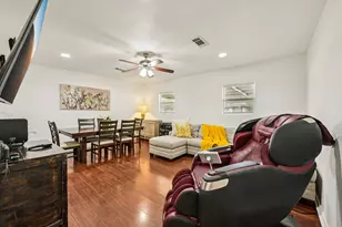 9631 Carousel Ln, Houston, TX 77080 - Photo 14