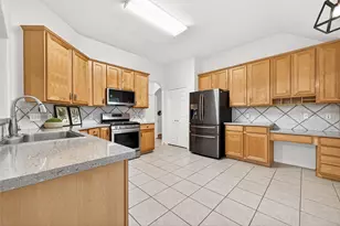 94 S Regan Mead Cir, The Woodlands, TX 77382 - Photo 16
