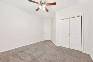 94 S Regan Mead Cir, The Woodlands, TX 77382 - Photo 40