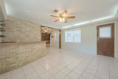 8706 Tavistock Drive, Houston, TX 77031 - Photo 16