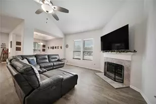 16102 Hidalgo St, Conroe, TX 77303 - Photo 8