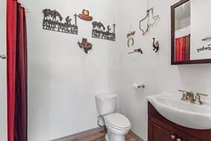 530 Chisolm Trail, Wallis, TX 77485 - Photo 34