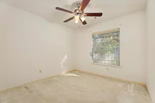 16438 Camino Del Sol Dr, Houston, TX 77083 - Photo 18