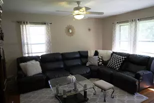 7333 Cayton St, Houston, TX 77061 - Photo 6