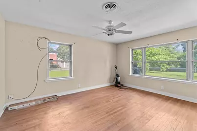 7333 Cayton Street, Houston, TX 77061 - Photo 6