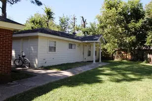 7333 Cayton St, Houston, TX 77061 - Photo 14