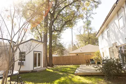 56 N Morningwood Court, The Woodlands, TX 77380 - Photo 32