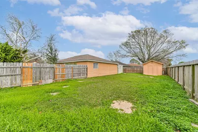 521 29th Avenue N, Texas City, TX 77590 - Photo 18