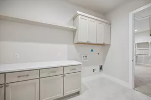 1020 Lake Breeze Dr, Waller, TX 77484 - Photo 36