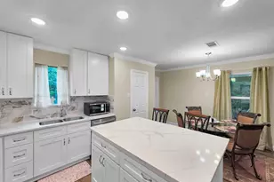 388 Mayberry Dr, Ivanhoe, TX 75979 - Photo 14
