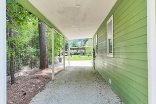 388 Mayberry Dr, Ivanhoe, TX 75979 - Photo 18