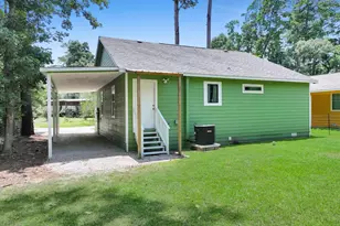 388 Mayberry Dr, Ivanhoe, TX 75979 - Photo 8