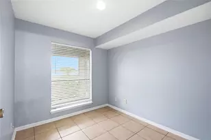 8918 Bissonnet St, Houston, TX 77074 - Photo 16