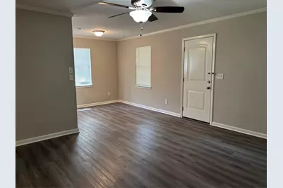 410 Shirlington Road, Conroe, TX 77316 - Photo 10
