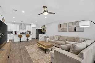 12812 Tokenhouse Ln, Houston, TX 77047 - Photo 6