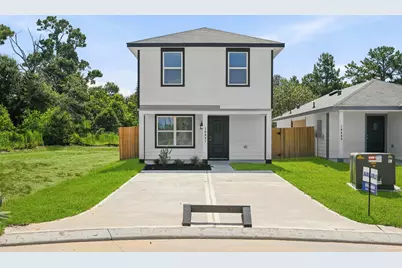 10831 N Baron Village Drive, Conroe, TX 77306 - Photo 2