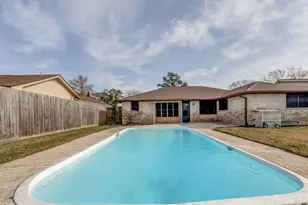 16210 Tibet Rd, Friendswood, TX 77546 - Photo 22