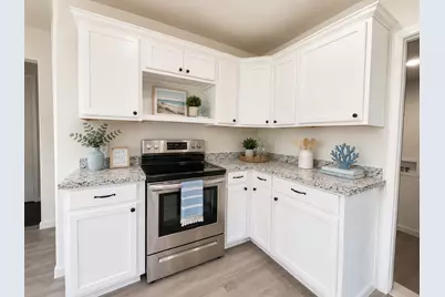 1109 4th Street, Palacios, TX 77465 - Photo 10
