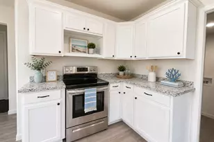 1109 4th St, Palacios, TX 77465 - Photo 10