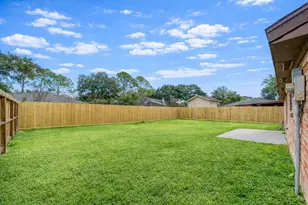 12510 Hunting Brook Dr, Houston, TX 77099 - Photo 36