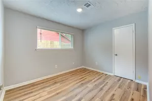 12510 Hunting Brook Dr, Houston, TX 77099 - Photo 16