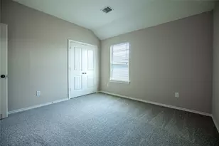 19615 Kingston Green Ln, Hockley, TX 77073 - Photo 14