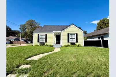 2401 Centennial Street, Liberty, TX 77575 - Photo 2