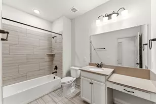 15 Pioneer Canyon Pl, The Woodlands, TX 77375 - Photo 28