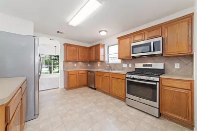 32315 Golden Oak Park, Conroe, TX 77385 - Photo 10