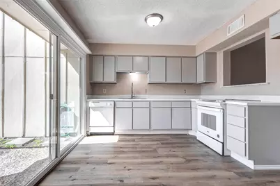 2952 Meadowgrass Lane #173, Houston, TX 77082 - Photo 8