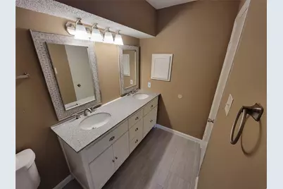 5718 Fargo Drive, Dickinson, TX 77539 - Photo 14