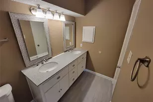 5718 Fargo Dr, Dickinson, TX 77539 - Photo 14