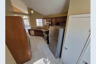 5718 Fargo Drive, Dickinson, TX 77539 - Photo 12