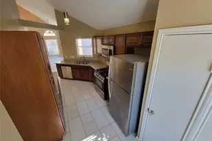 5718 Fargo Dr, Dickinson, TX 77539 - Photo 12