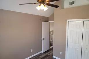 5718 Fargo Dr, Dickinson, TX 77539 - Photo 16