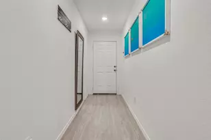 5723 Peak Pt, San Antonio, TX 78242 - Photo 4
