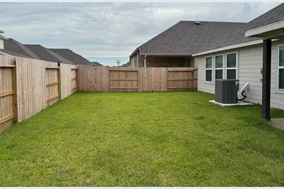 2127 Villa Flora Lane, Friendswood, TX 77546 - Photo 24
