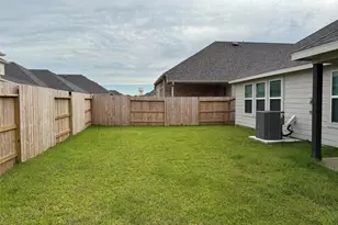 2127 Villa Flora Ln, Friendswood, TX 77546 - Photo 24
