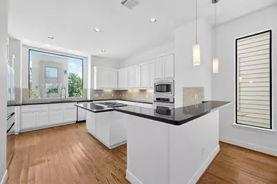 4320 Blossom Street, Houston, TX 77007 - Photo 12